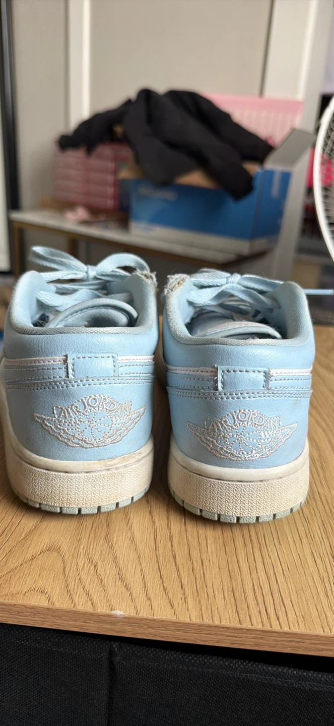 Nike Air Jordan 1 Low University Blue - photo 3