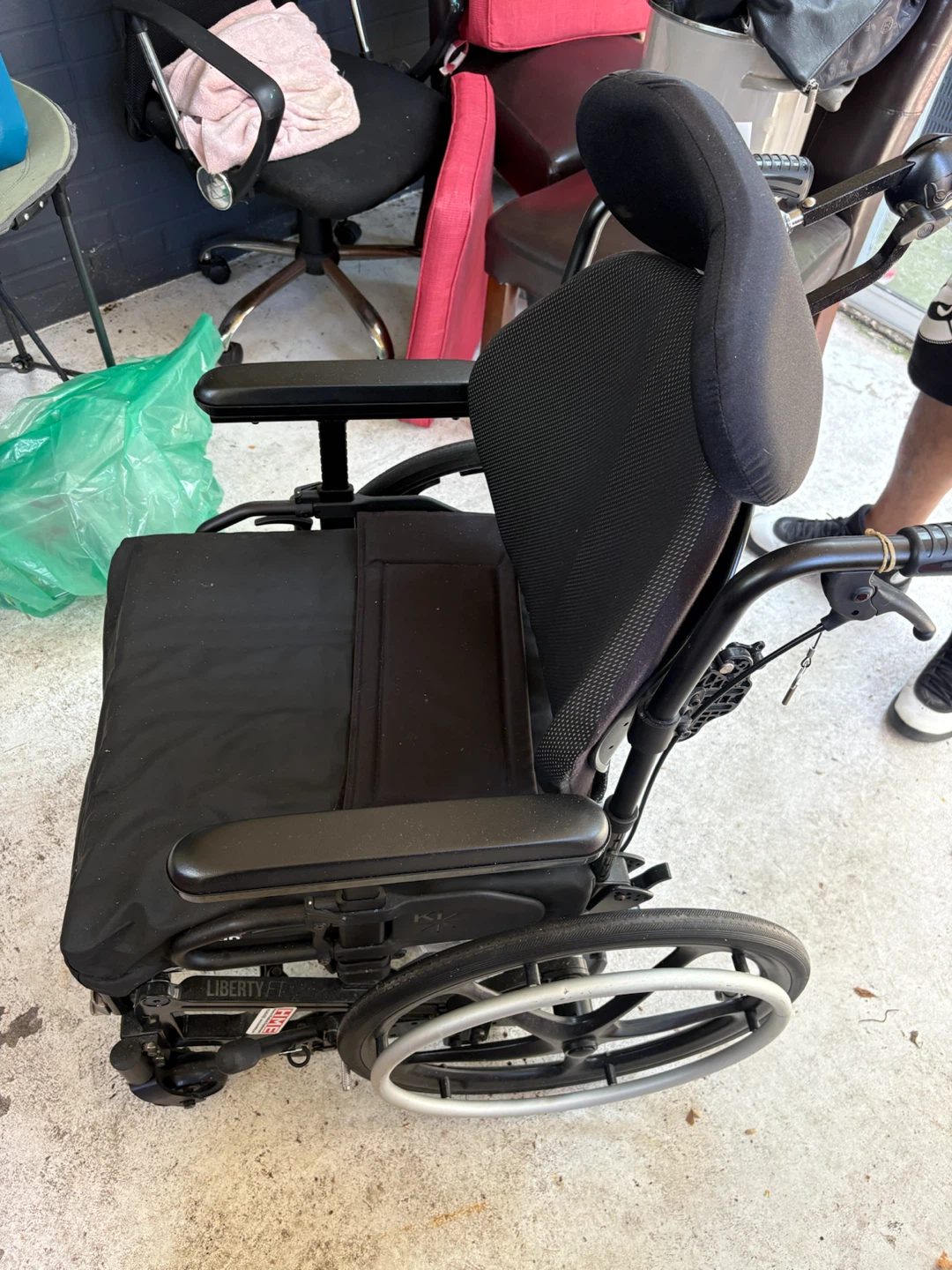Matrx Elite E2 Wheelchair - photo 2