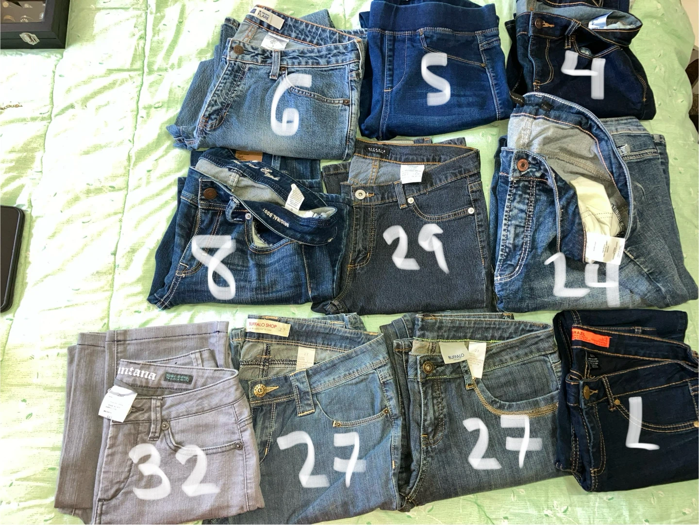 New Jeans-Buffalo,American Eagle,Santana-Sizes4-32(price Each)
