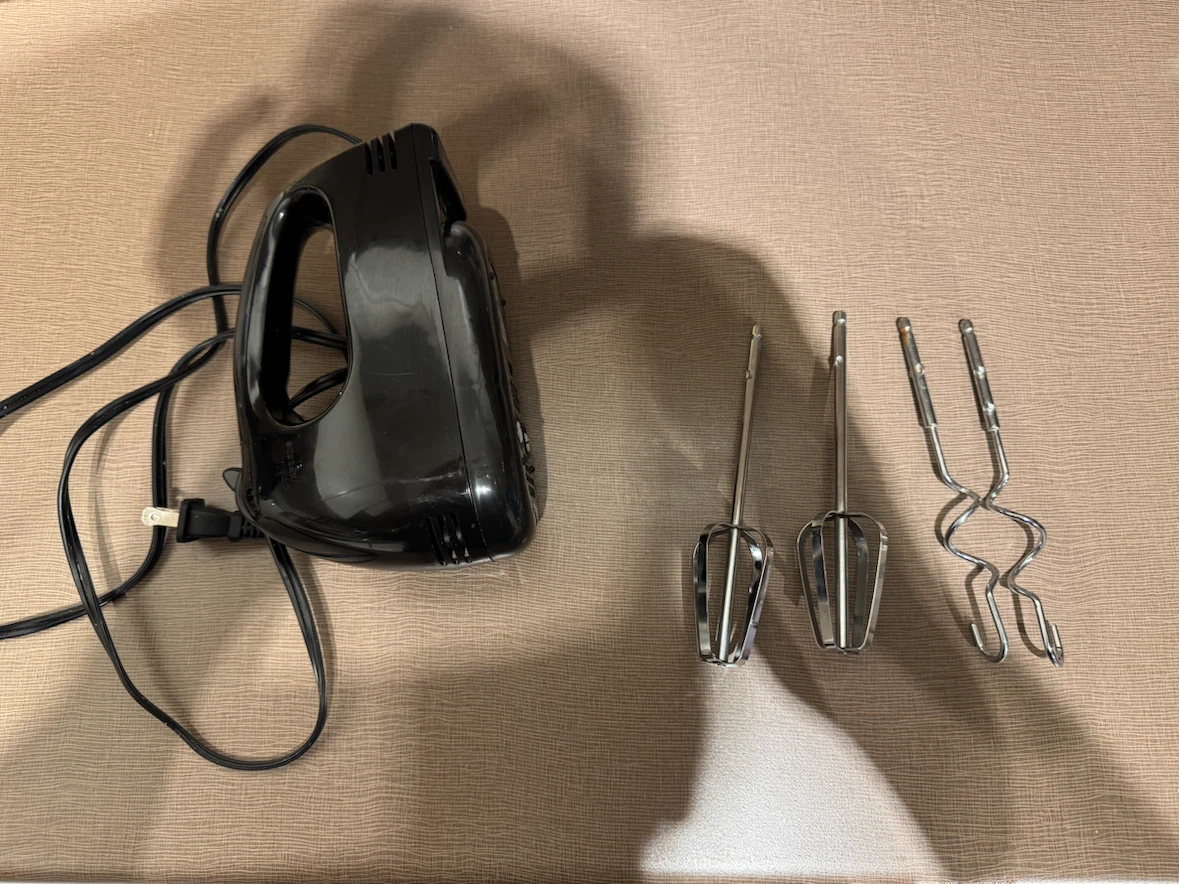 Blender & FREE Electric Hand Mixer - photo 5