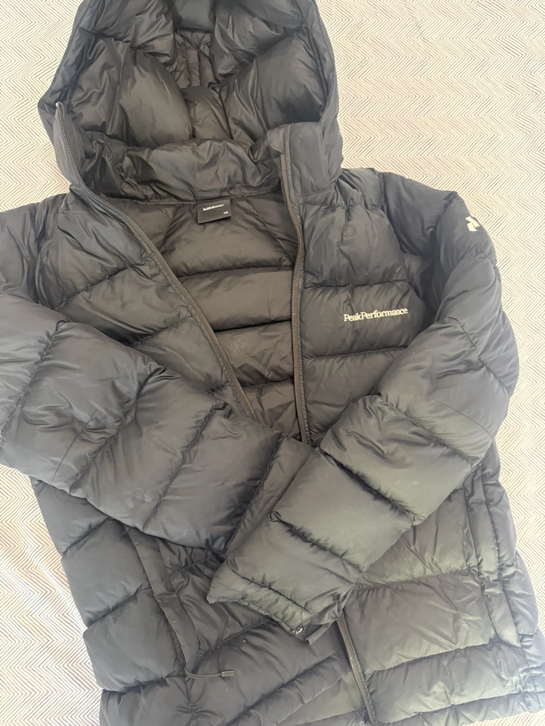 Peak Performance Puffer Jacket