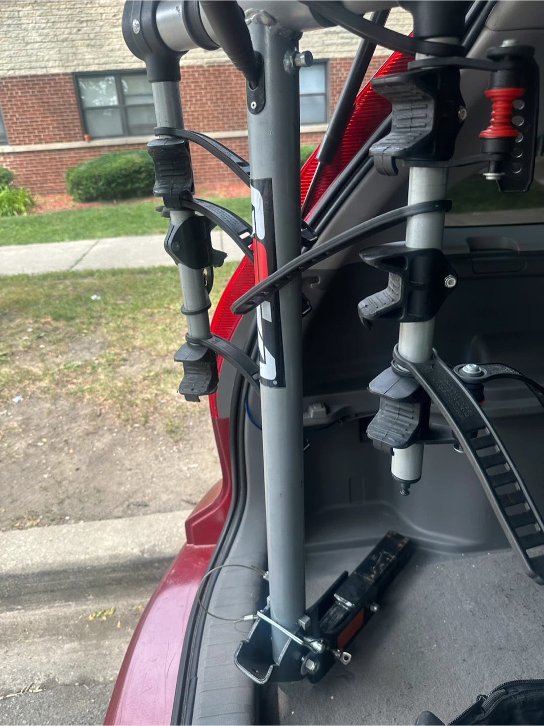 ROLA 59401 TX Hitch Mount 4-Bike Carrier with Tilt & Security - photo 2