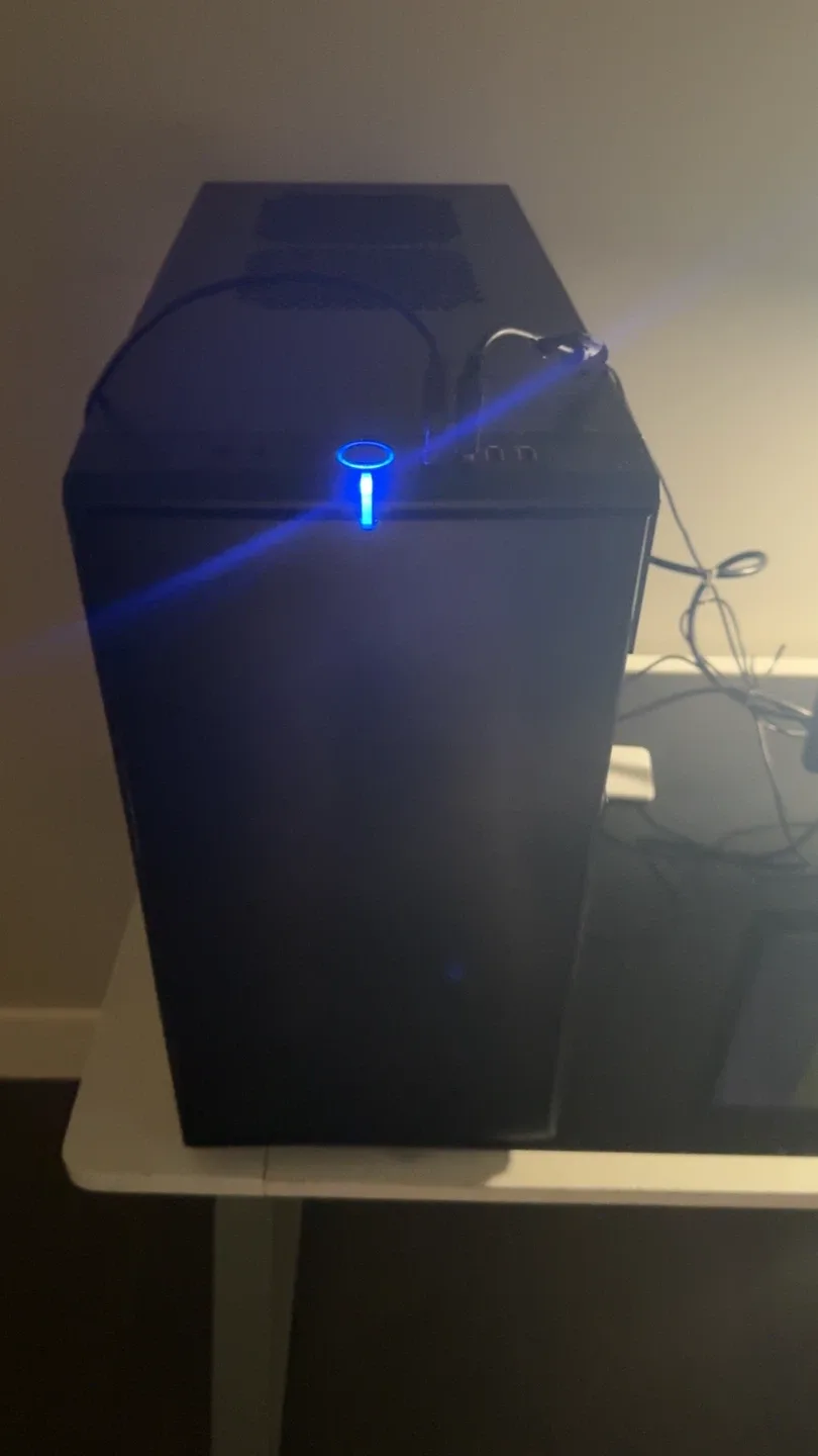 Complete Quiet PC Setup - 24" Dell Monitor, Tower & Peripherals - photo 3