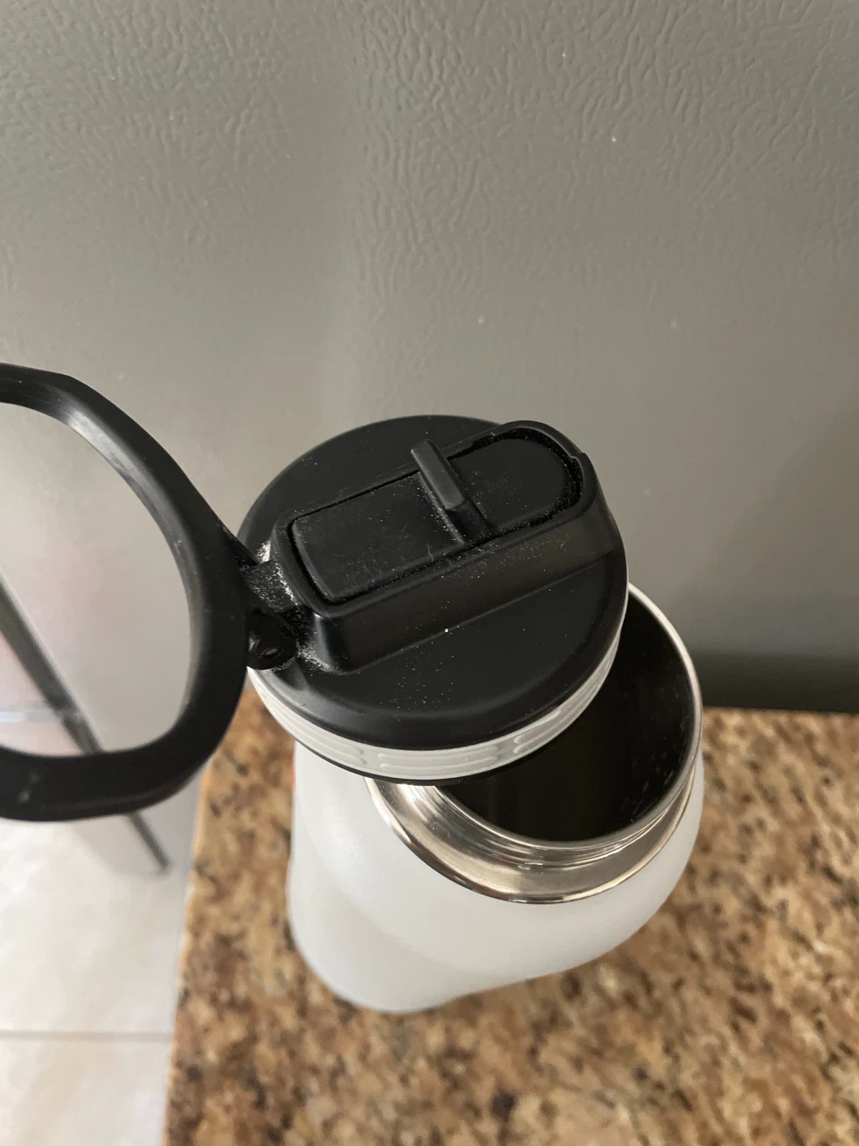 Lululemon ThermoFlask Water Bottle - photo 2