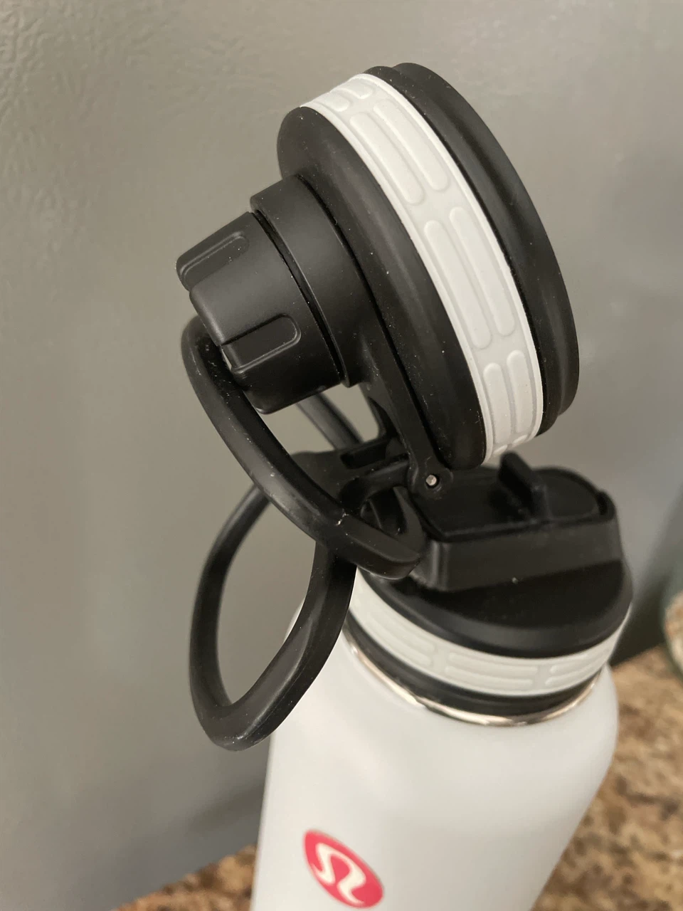 Lululemon ThermoFlask Water Bottle - photo 3