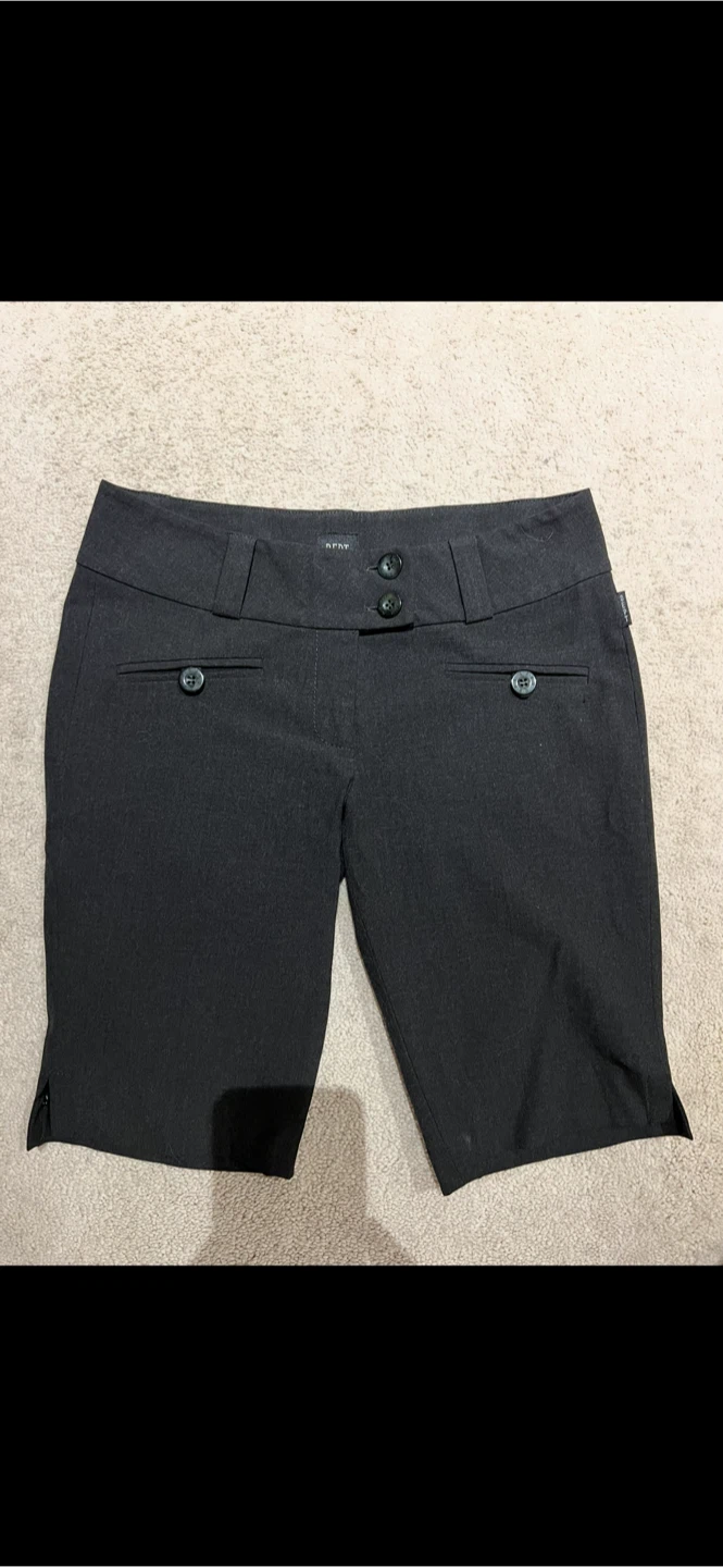 DKNY Bermuda Shorts - Size XS