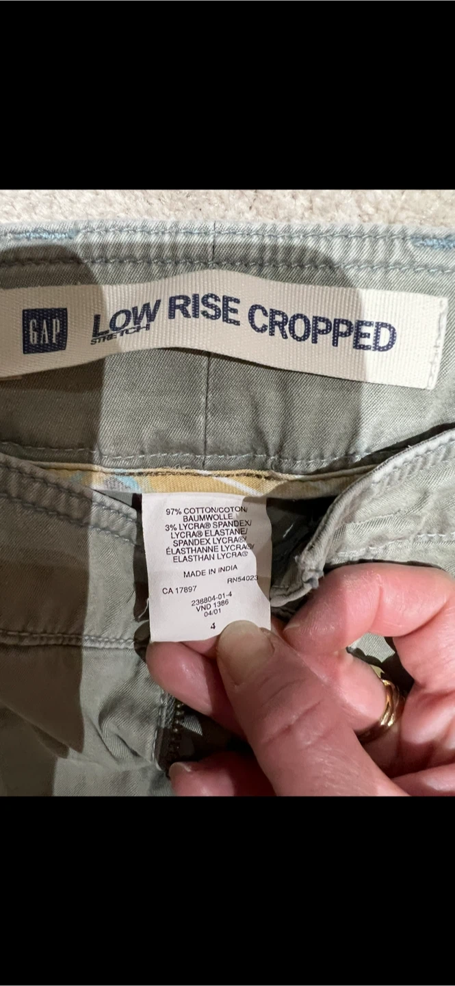 GAP Low Rise Cropped Pants Size 4 - photo 3