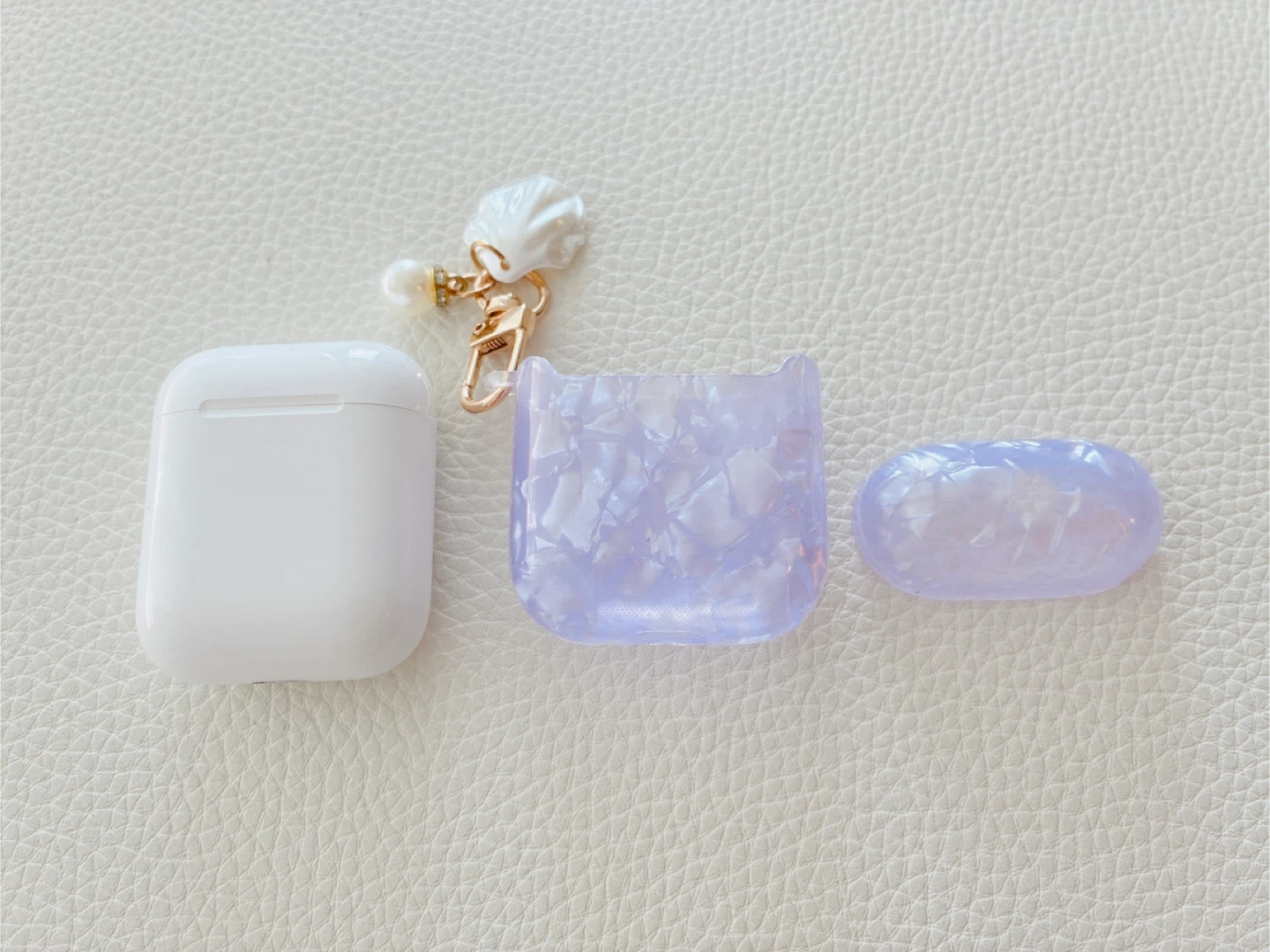 Apple AirPods Charging Case ( 2nd Gen )with Protective Cover