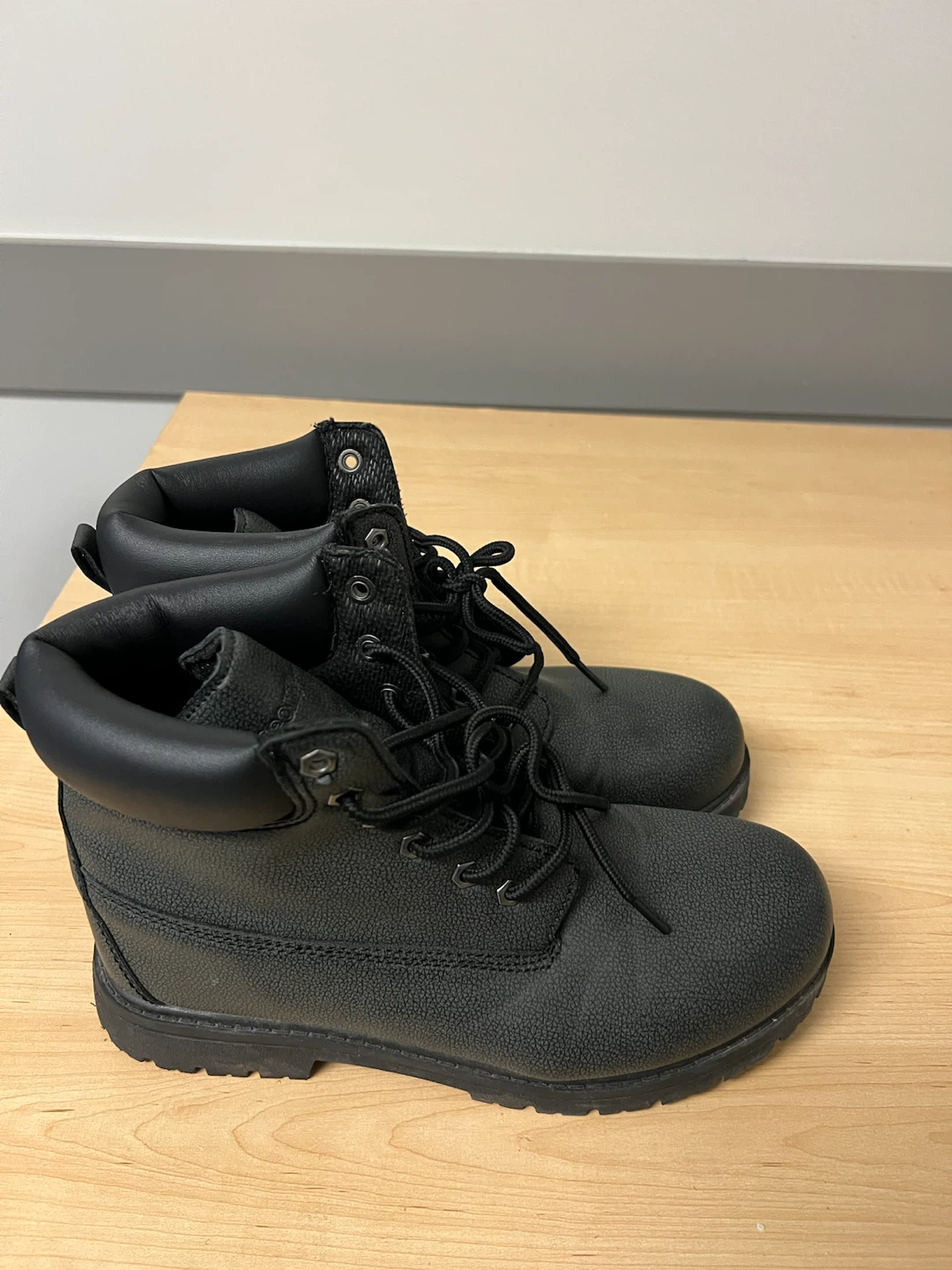Black Boots