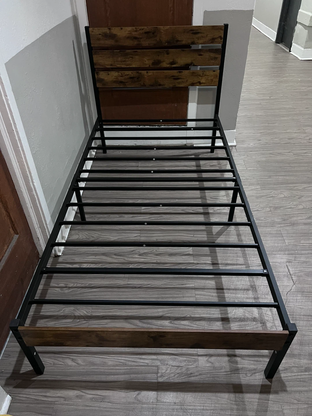 Metal Bed Frame with Wood Accents Twin size