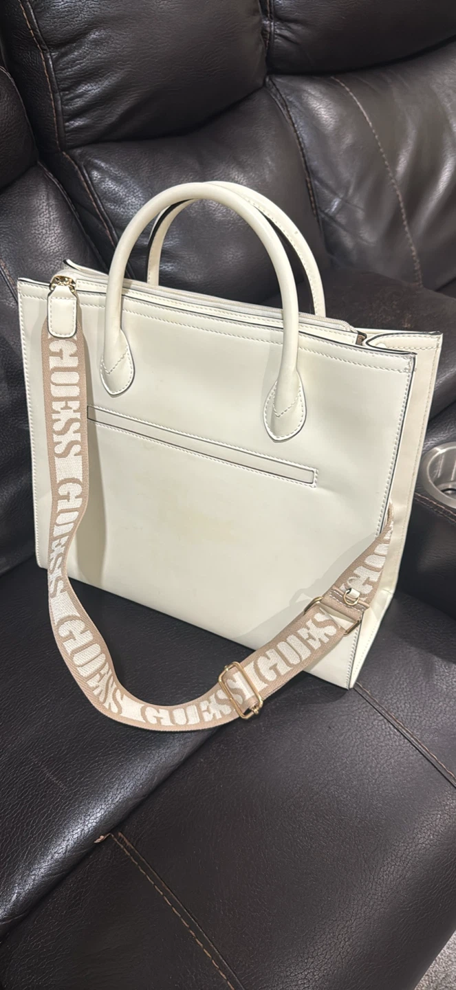 White Guess Tote Bag with Shoulder Strap - photo 3