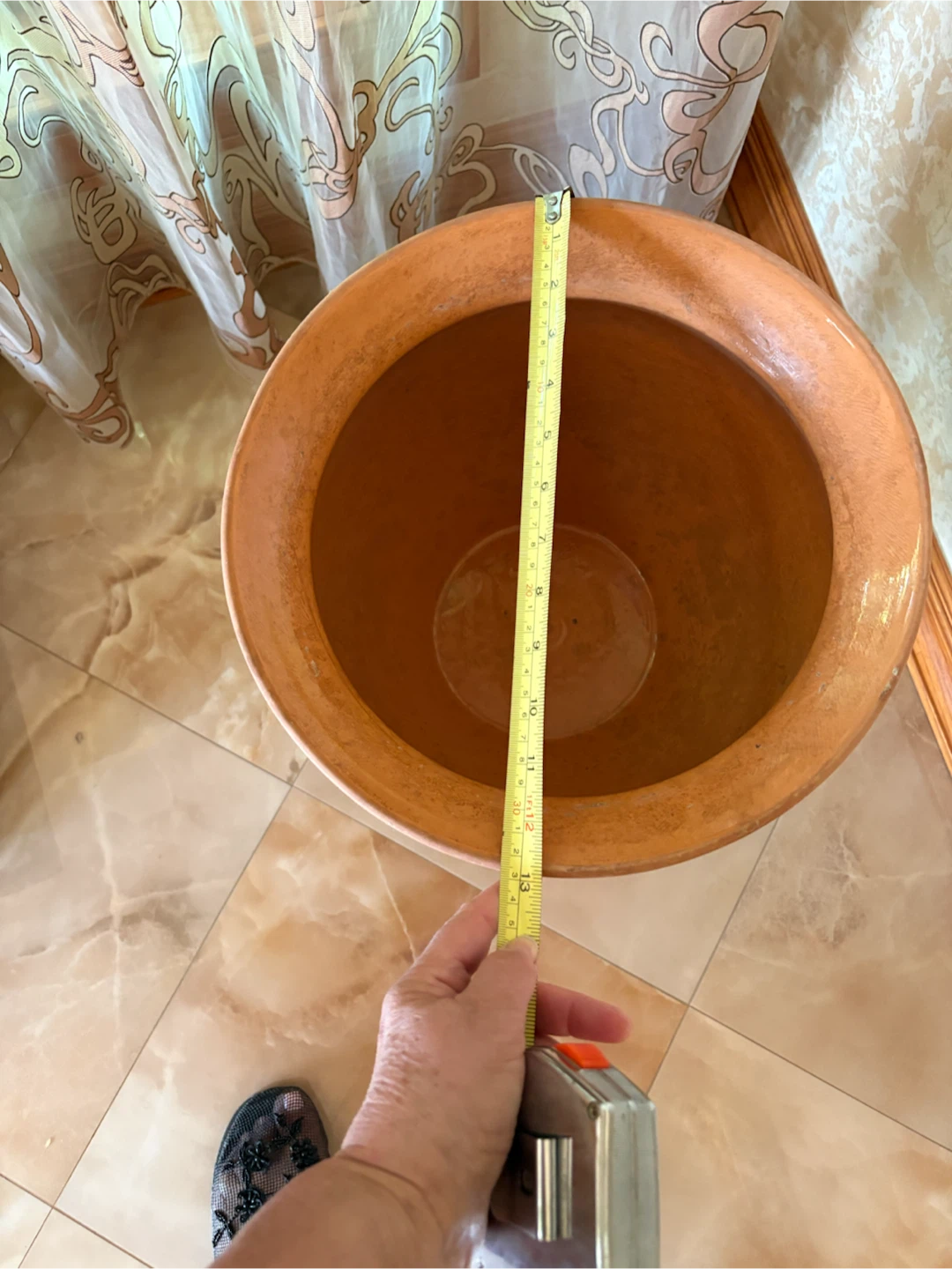 Large Terracotta Pot with Decorative Stand - photo 2