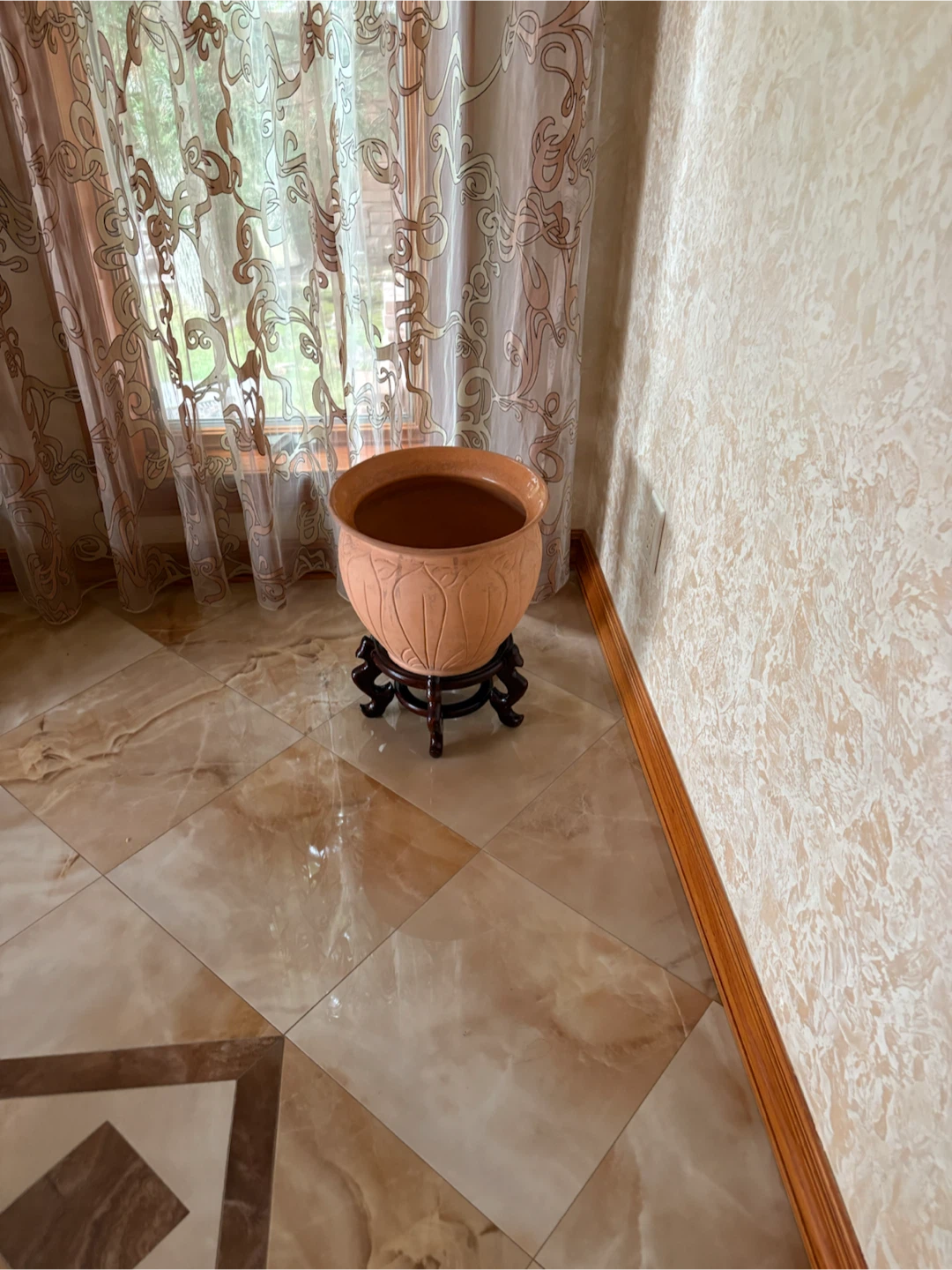 Large Terracotta Pot with Decorative Stand