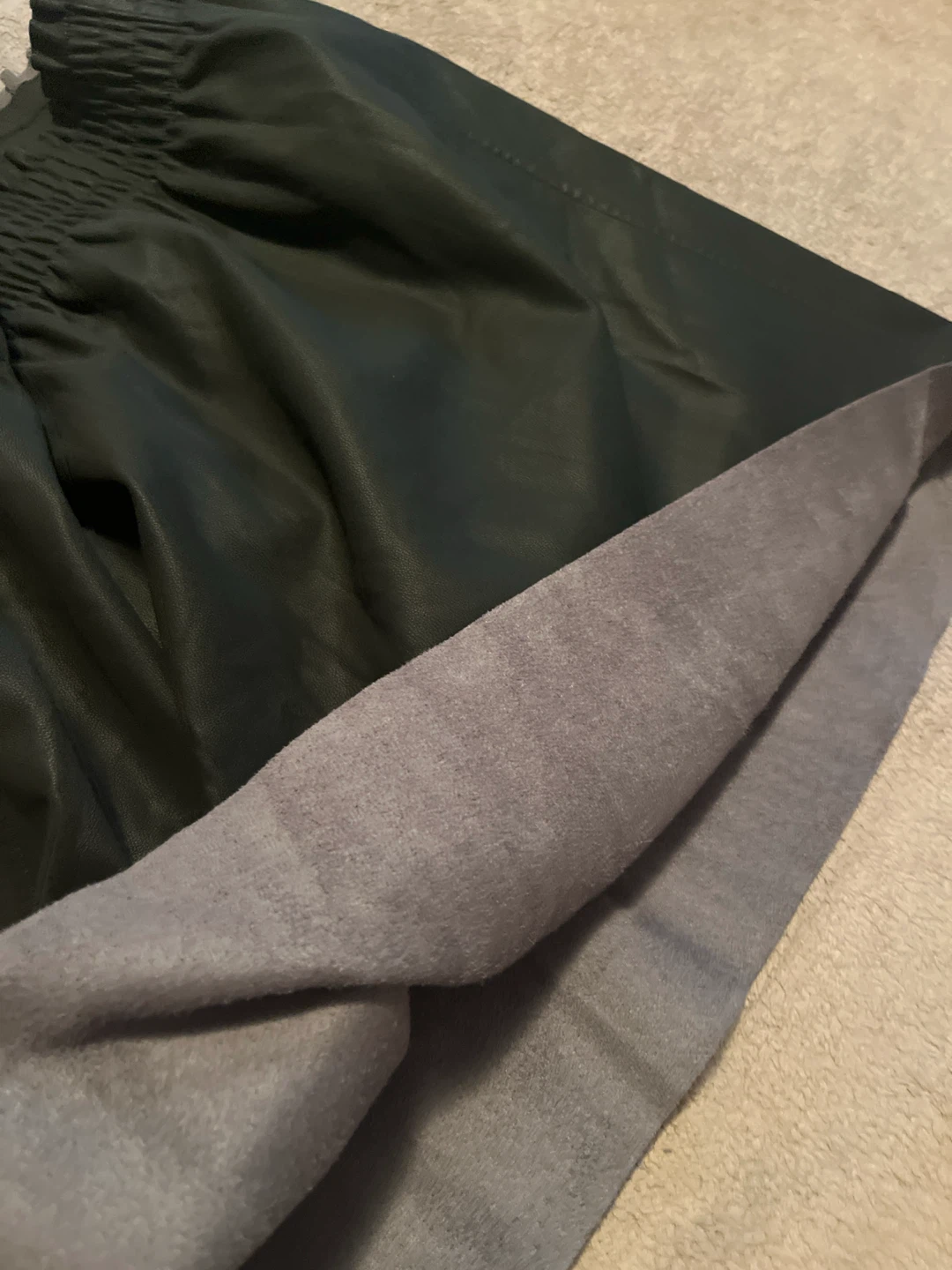 H&M Black Faux Leather Skirt Size 10 - photo 3