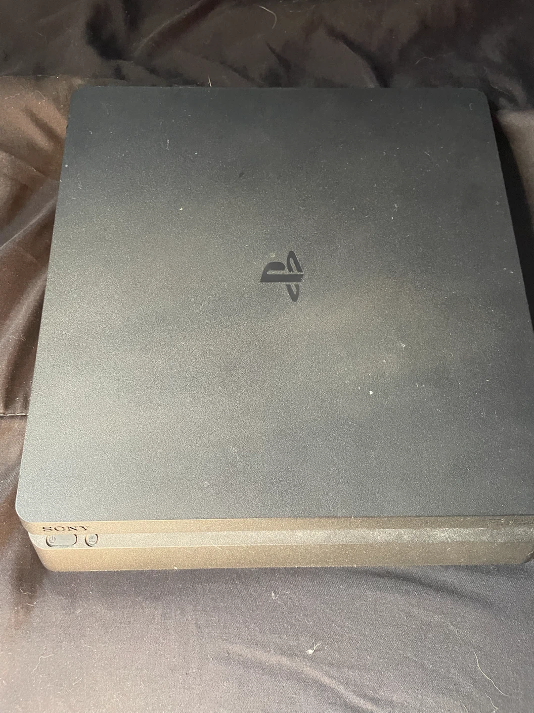 Make an offer PlayStation 4 Slim Console with Controller