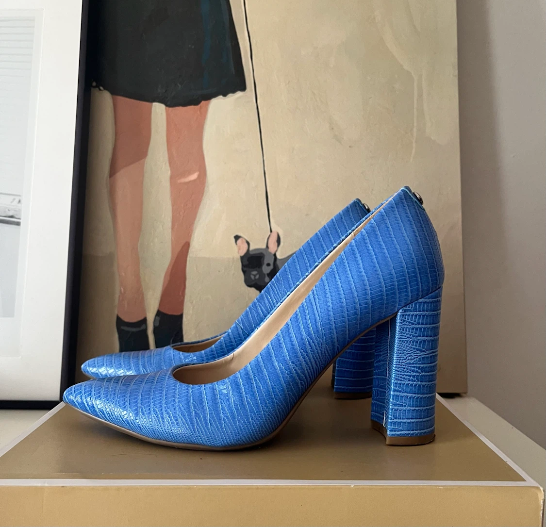 Nine West Blue Pointed Toe Heels - Size 8M