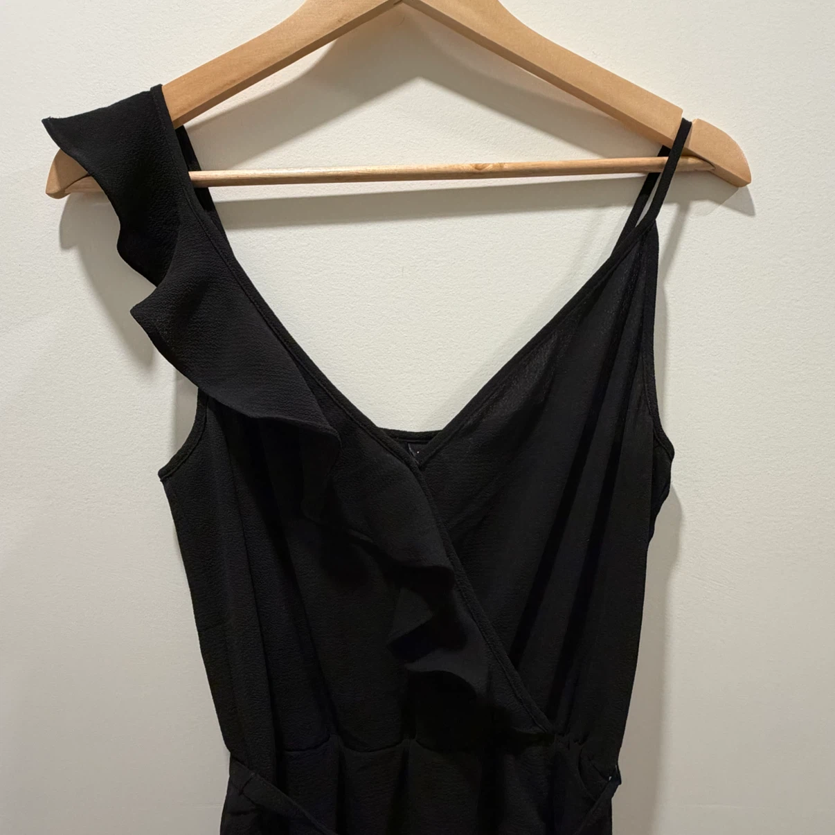 Divided Asymmetrical Black Ruffle Midi Dress - photo 3