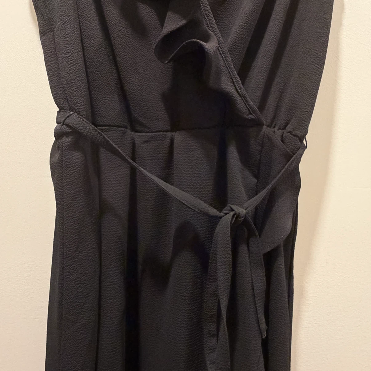Divided Asymmetrical Black Ruffle Midi Dress - photo 5