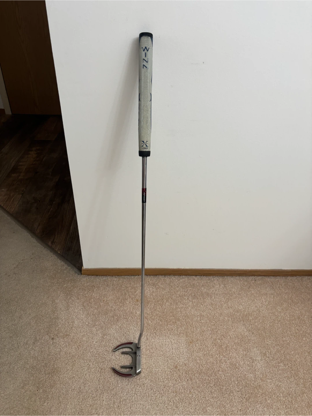 Odyssey White Hot Sabertooth Putter - photo 3