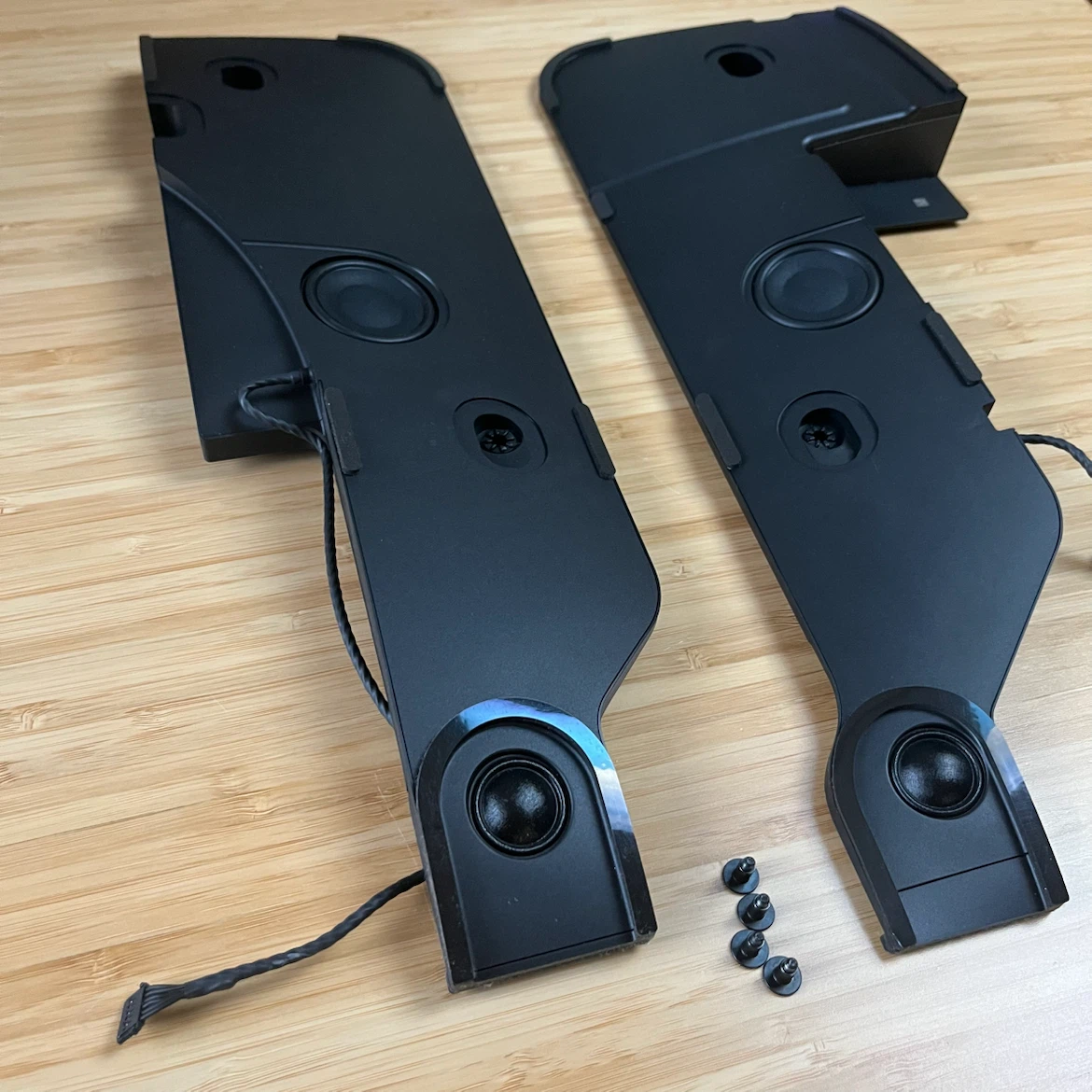 iMac Retina 5k 27inch Late 2015 A1419 Speakers set - photo 4