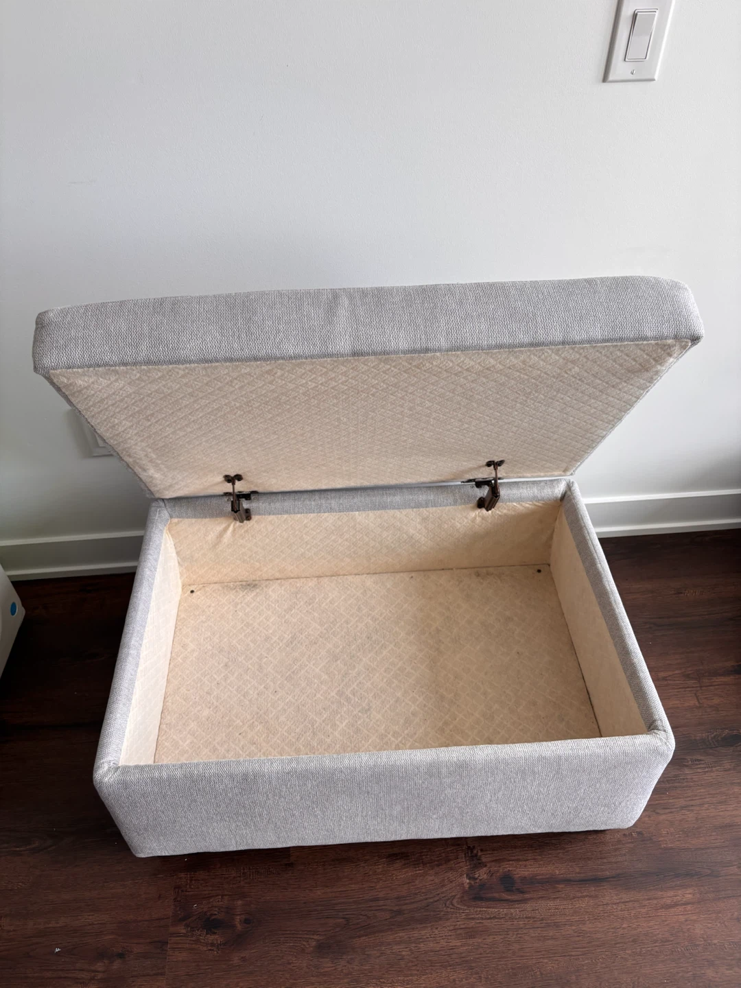 Sofa and  Storage Ottoman - photo 4