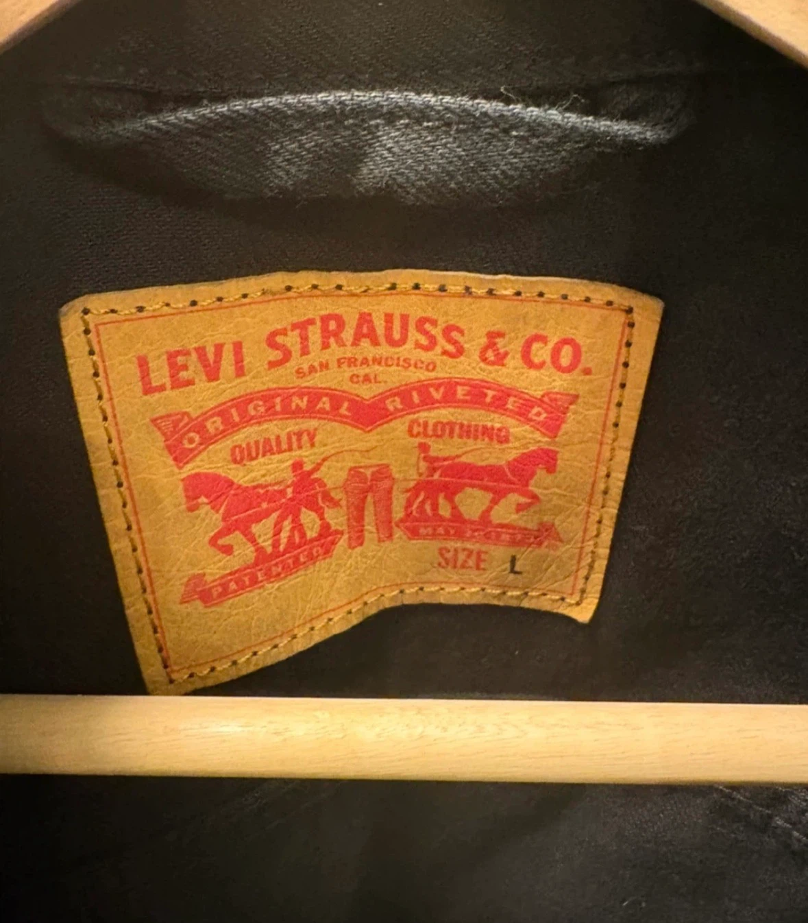 Levi's Black Denim Jacket - Size L - photo 3