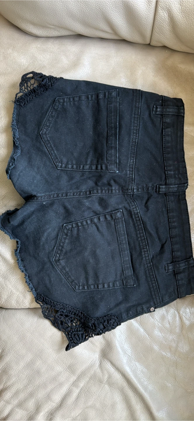 Ardene Black Denim Shorts with Crochet Detail - Size S - photo 3