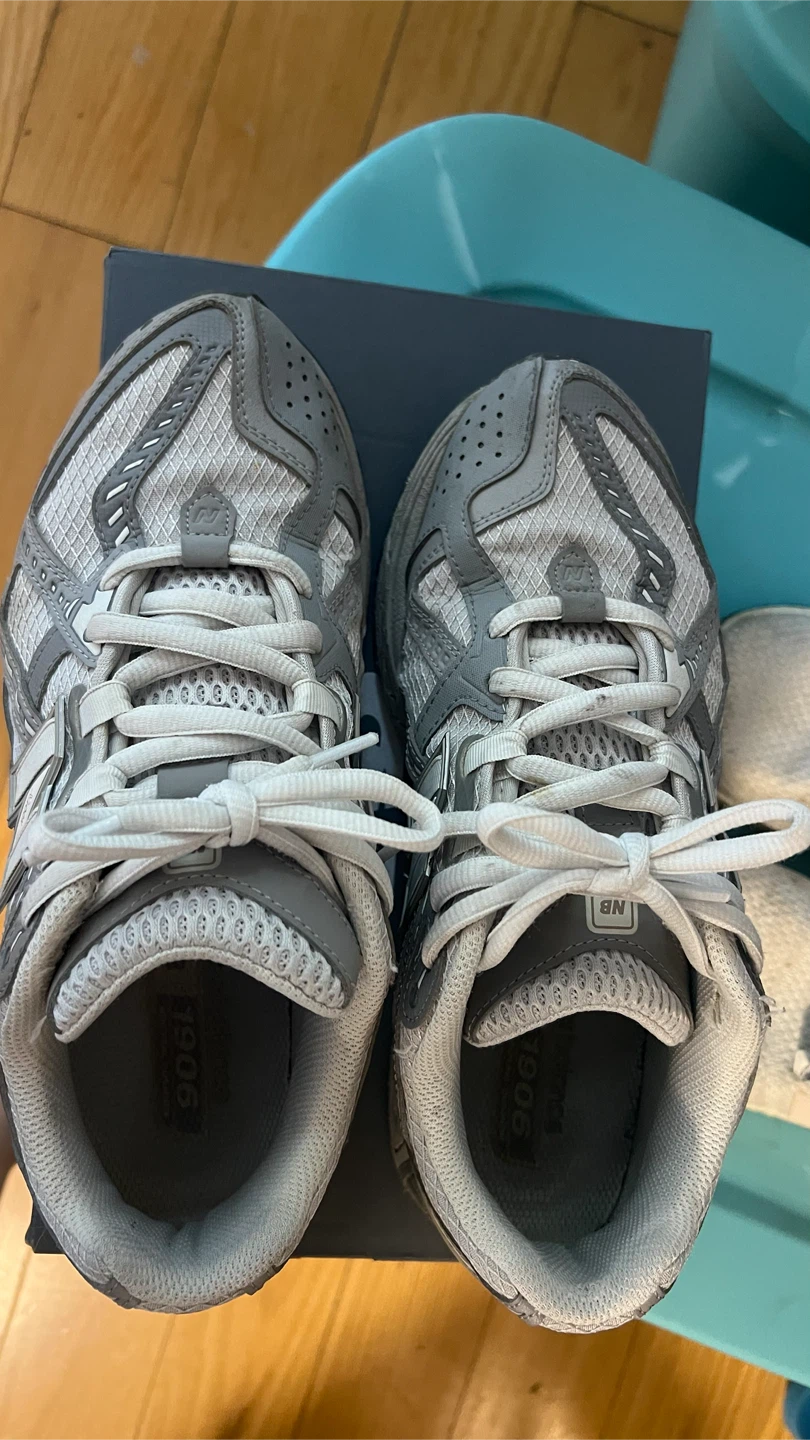 New Balance M1906NB