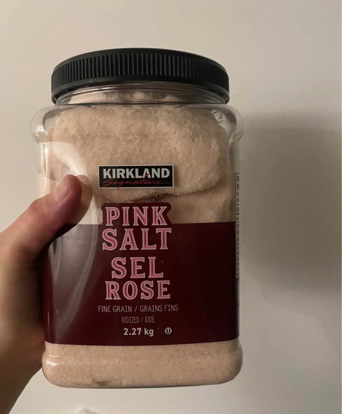 brand new Kirkland Signature Pink Salt 2.27 kg
