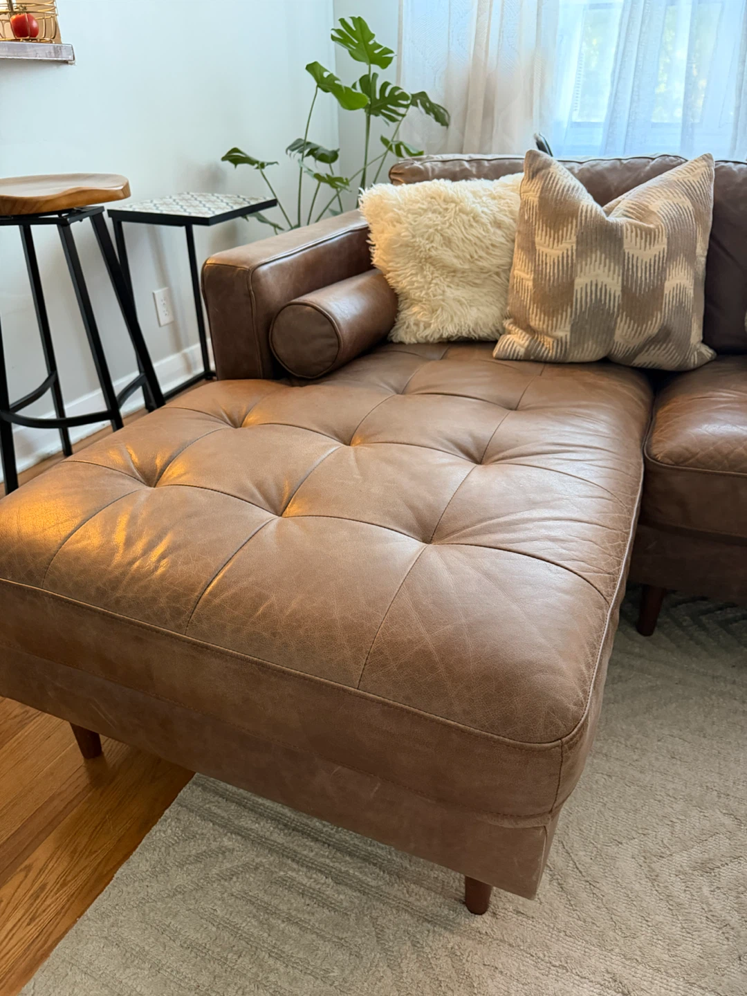mid-century modern left-facing 100% leather sectional sofa - photo 2