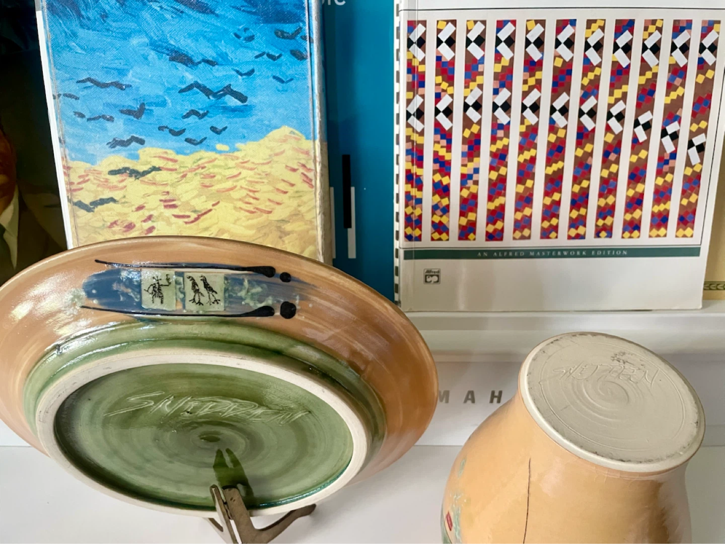 Signed Chris Snedden Studio Pottery Plate & Vase Set - photo 5