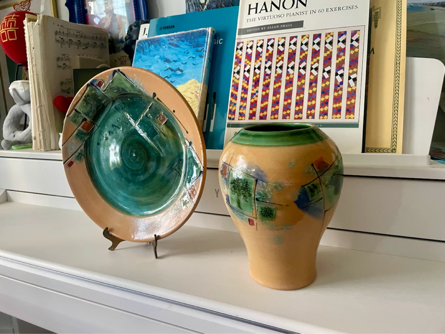Signed Chris Snedden Studio Pottery Plate & Vase Set - photo 3