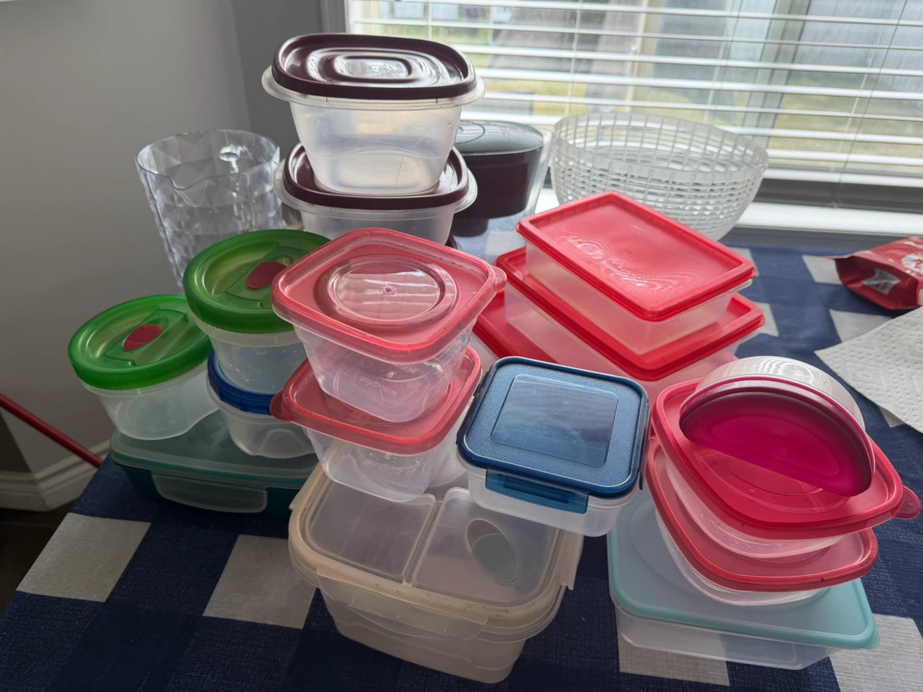 Assorted Food Storage Containers - photo 2