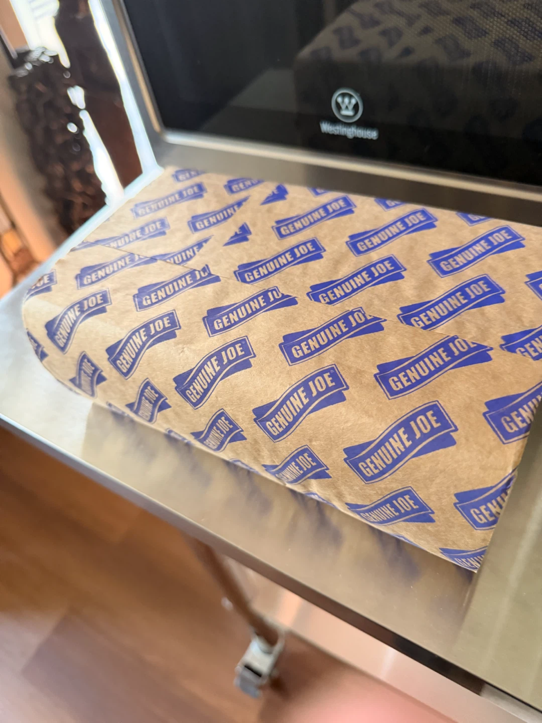 Genuine Joe Paper Towels 100 Sheet Bundles x9 Bundles