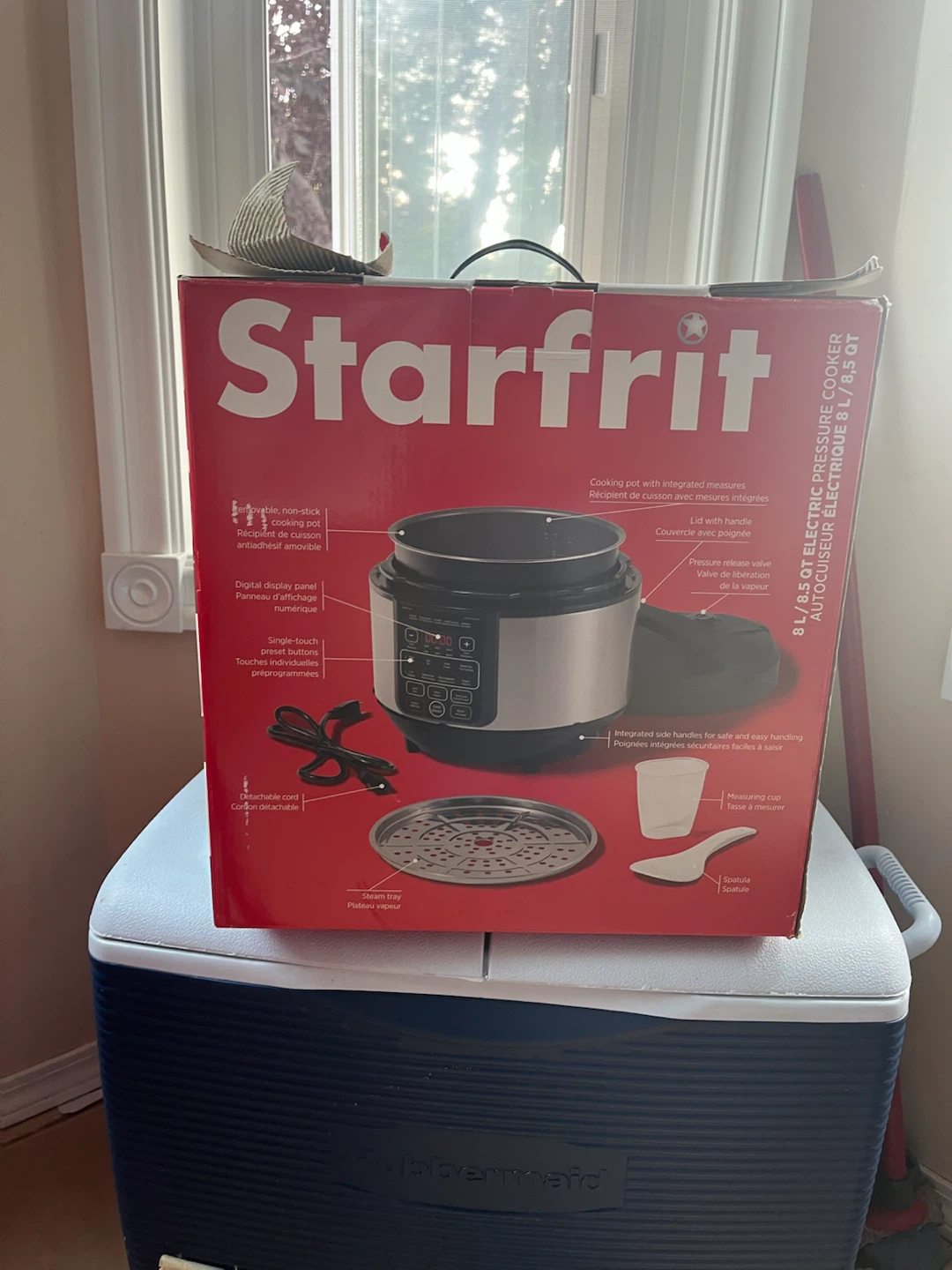 Starfrit 8 L / 8.5 QT Electric Pressure Cooker