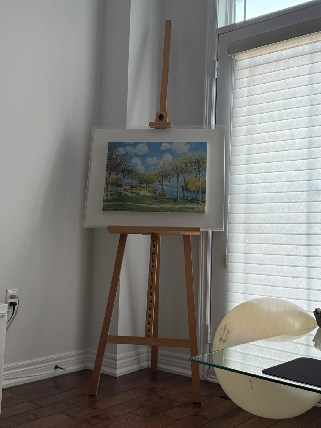 Wooden Art Easel with Framed Painting - photo 2