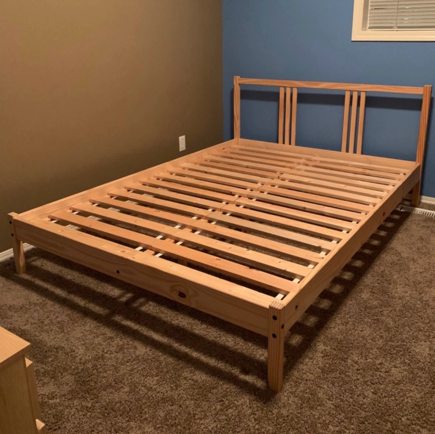 IKEA Full size bed frame in wooden - photo 2