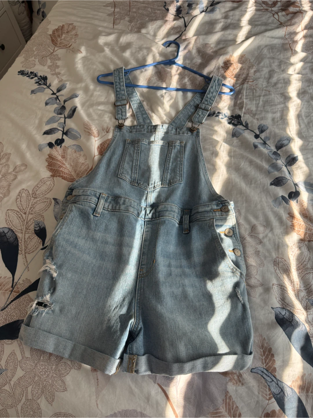 Old Navy Denim Short Overalls - Size M