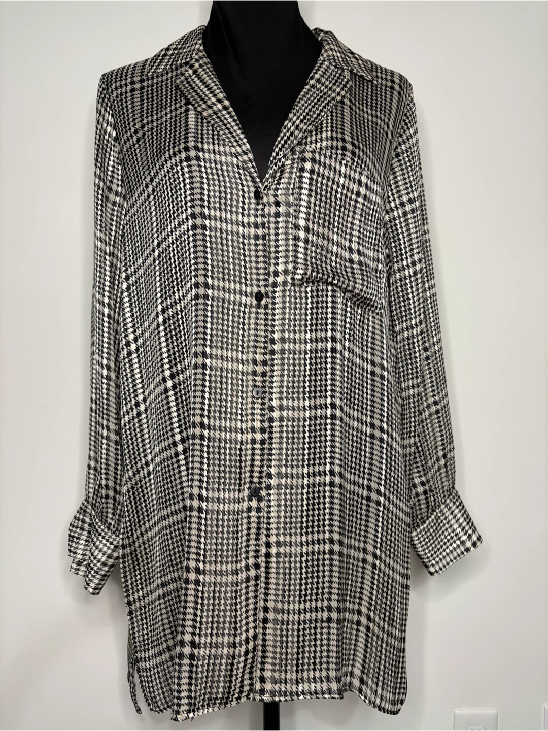 M (lose fit) - NEW WITH TAG! ZARA Houndstooth Long Sleeve Shirt
