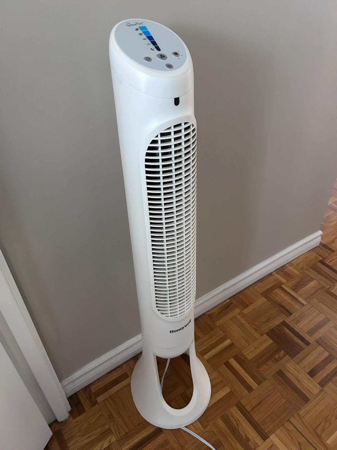Honeywell QuietSet Tower Fan
