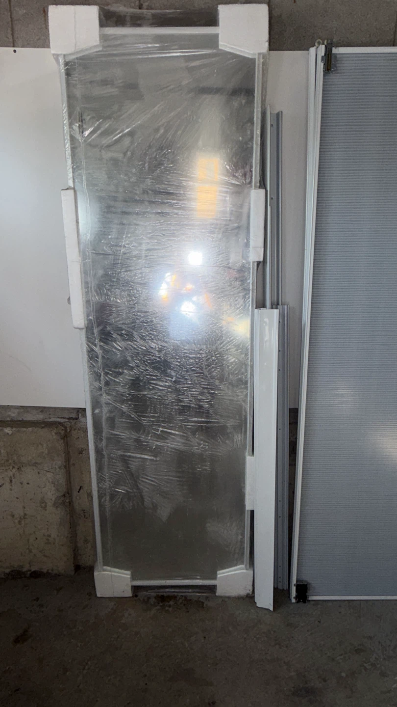 Veranda White Framed Mirrored Sliding Door - photo 2