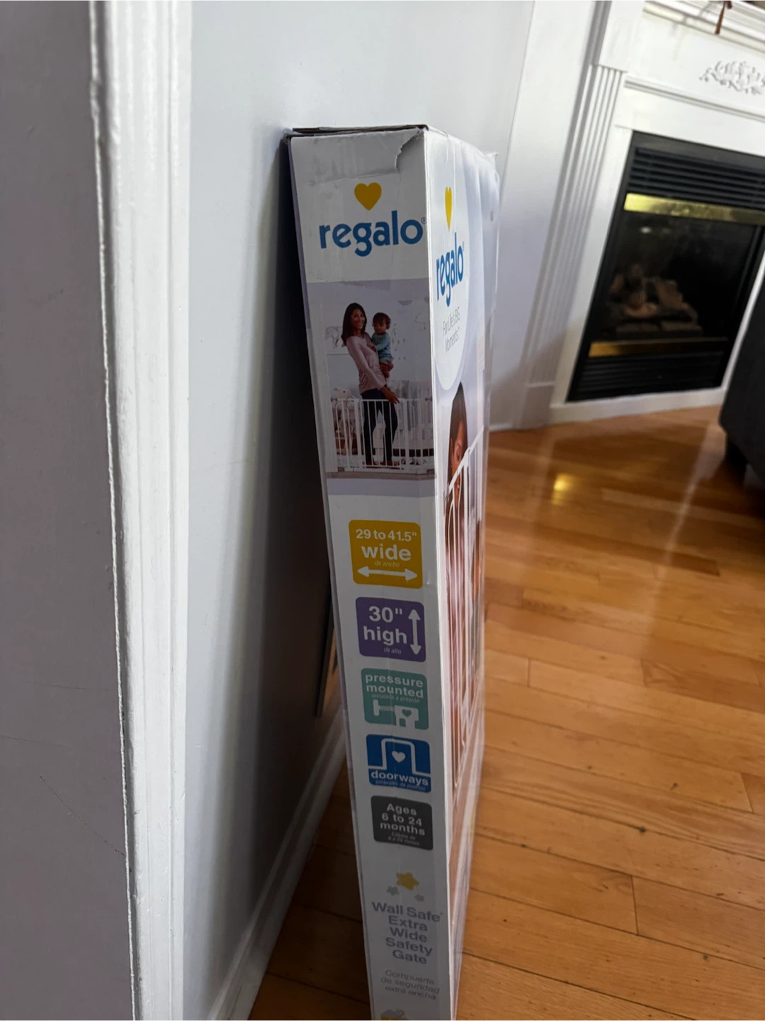 Regalo Wall Safe Extra Wide Safety Gate - photo 3