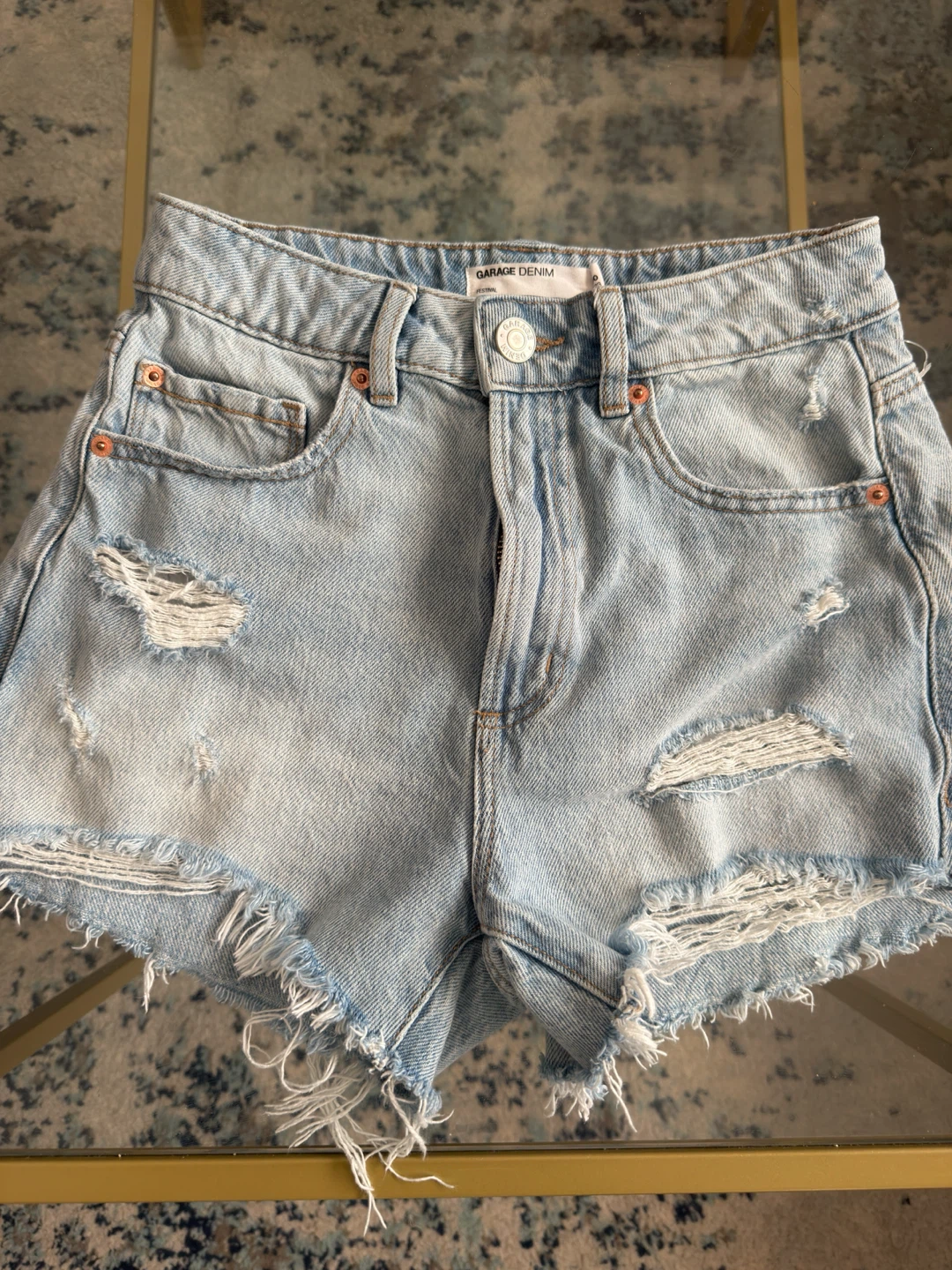 Garage Denim Shorts + White Lace Cami Bundle - photo 2