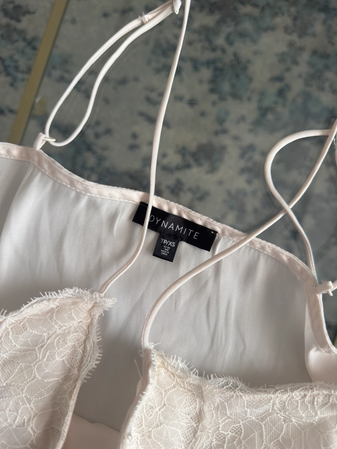 Garage Denim Shorts + White Lace Cami Bundle - photo 5
