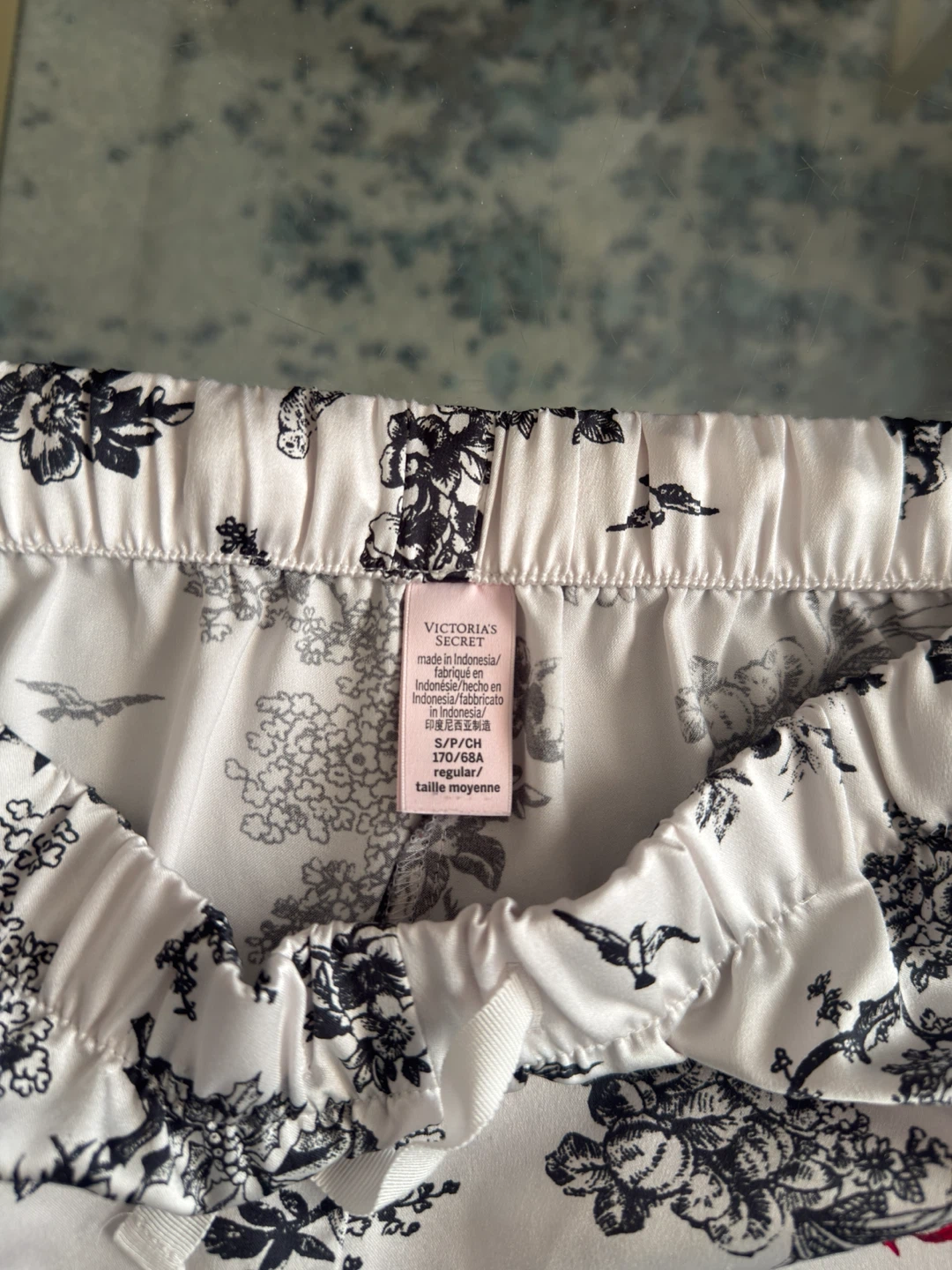 Victoria’s Secret Pajama Set – Size S - photo 4