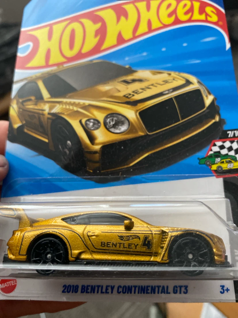 Hot Wheels 2018 Bentley Continental GT3