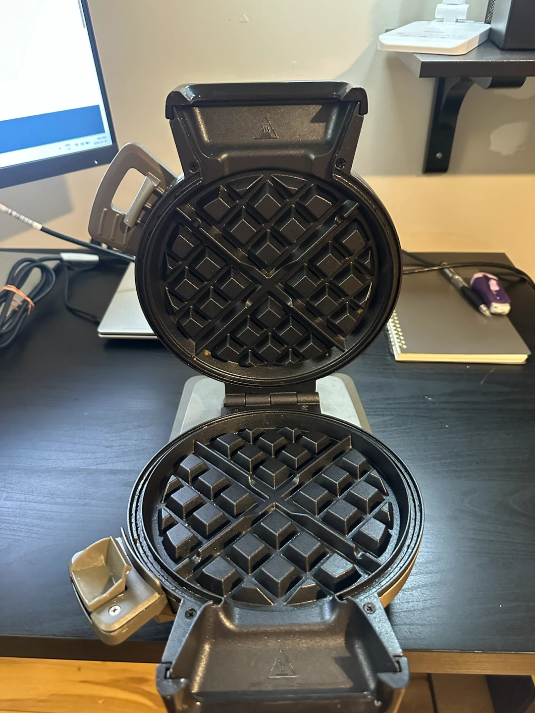 Cuisinart Waffle Maker - photo 2