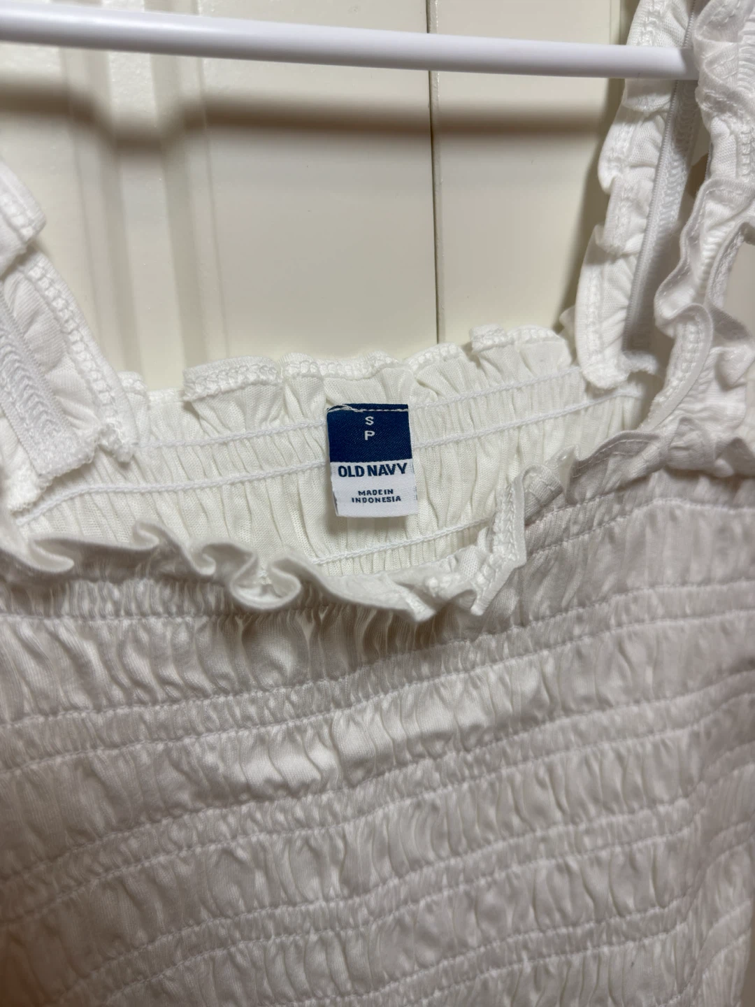 Old Navy White Smocked Ruffle Tank Top – Size XS - photo 2