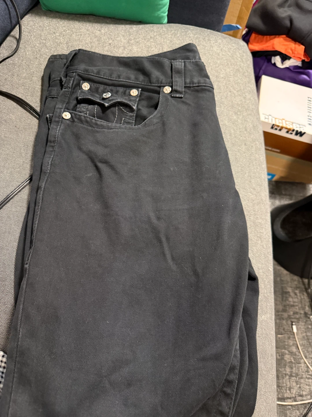 True Religion straight leg jeans.was $185 - photo 5
