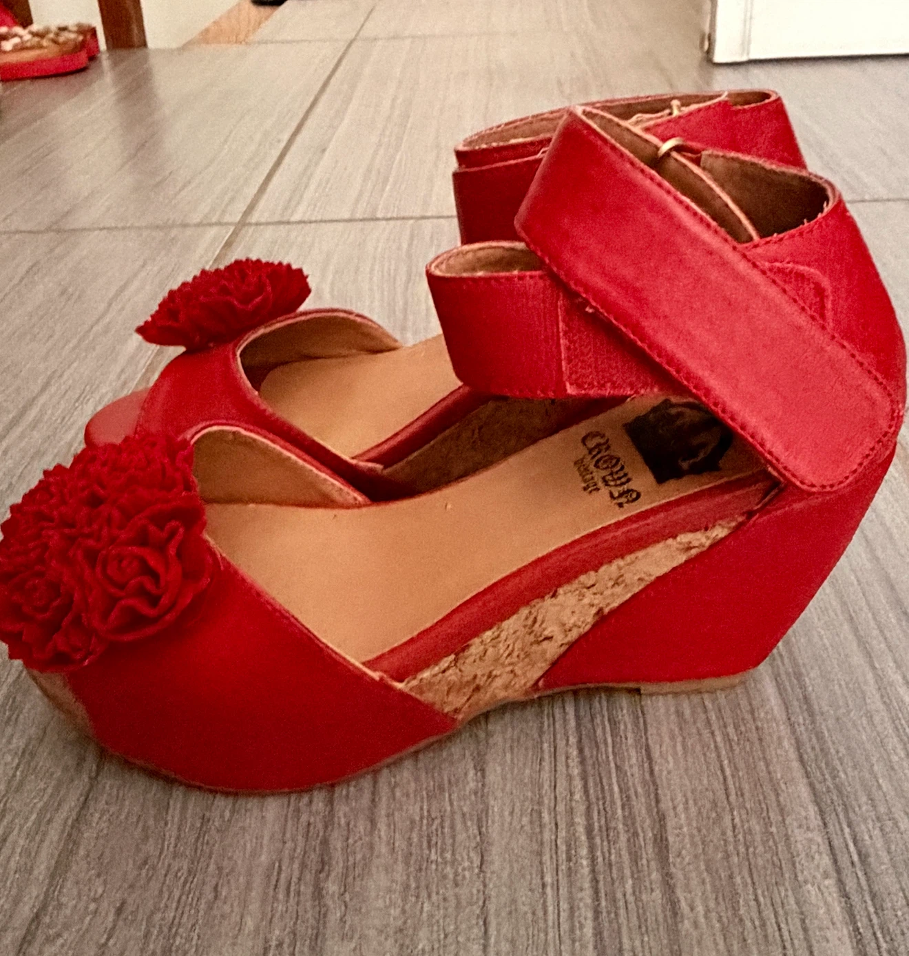 Red Crown Vintage Wedge Sandals - photo 3